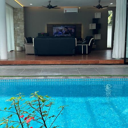 Countryside Villa ยะโฮร์บาห์รู ภายนอก รูปภาพ